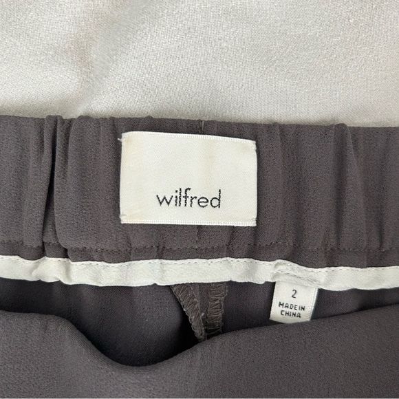 Wilfred Darontal Pant in Grey - Picture 4 of 4